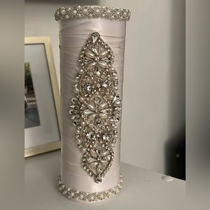 Embellished Wedding Bouquet Holder